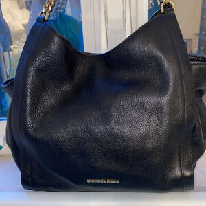 Michael Kors Newbury Pebbled Leather Chain Tote‎ Bag